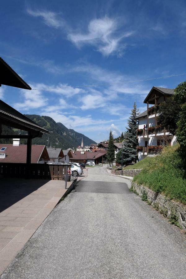 Apartments Casa Metz Santa Cristina Val Gardena Экстерьер фото